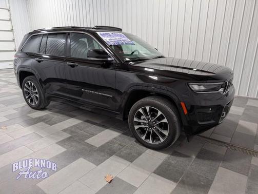 2022 Jeep Grand Cherokee Overland