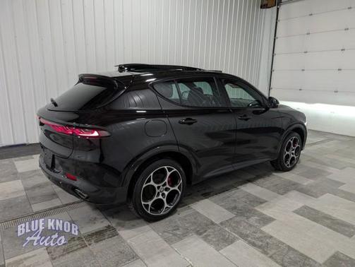 2024 Alfa Romeo Tonale Veloce EAWD