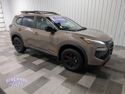 2025 Nissan Rogue Rock Creek