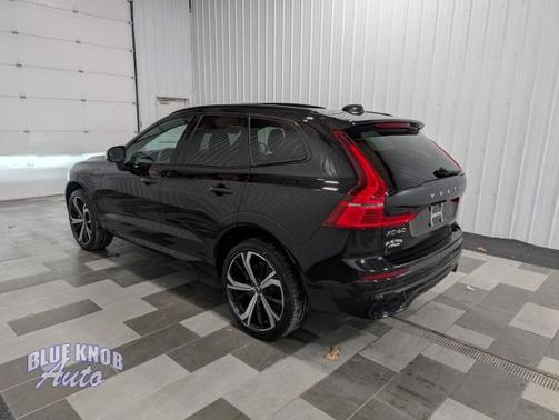 2022 Volvo XC60 Recharge Plug-In Hybrid T8 R-Design