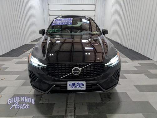 2022 Volvo XC60 Recharge Plug-In Hybrid T8 R-Design