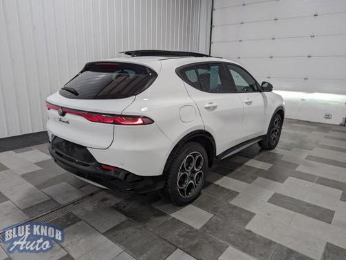 2024 Alfa Romeo Tonale Ti EAWD