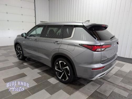 2024 Mitsubishi Outlander PHEV SEL