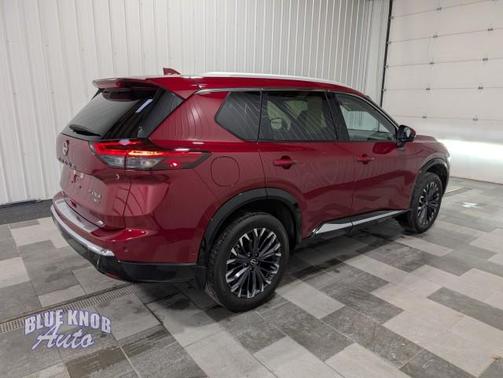 2024 Nissan Rogue Platinum