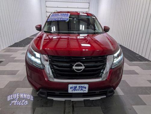 Scarlet Ember Tintcoat 2025 Nissan Pathfinder SL 4WD