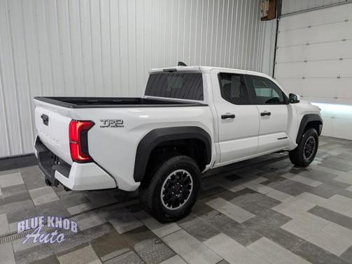 2025 Toyota Tacoma TRD Off Road