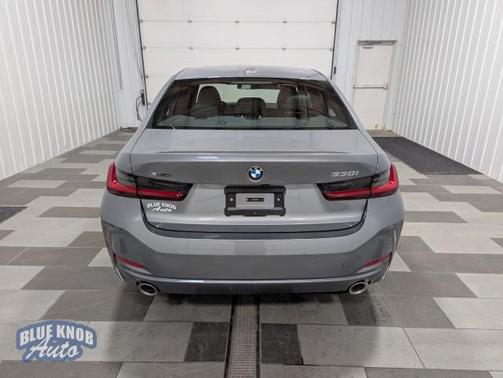 2025 BMW 330 i xDrive