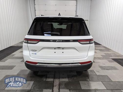 2022 Jeep Grand Cherokee 4xe Base