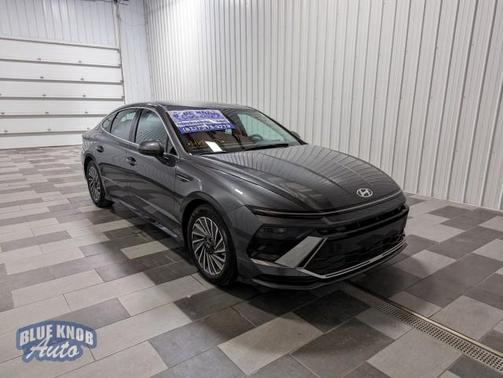 2024 Hyundai SONATA Hybrid SE