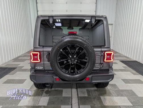 2025 Jeep Wrangler 4xe Sahara