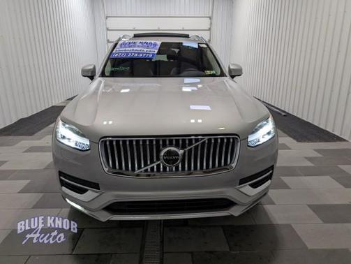 2024 Volvo XC90 B5 Plus Bright Theme