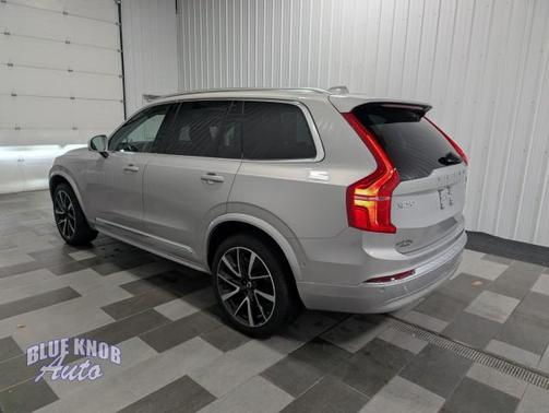 2024 Volvo XC90 B5 Plus Bright Theme
