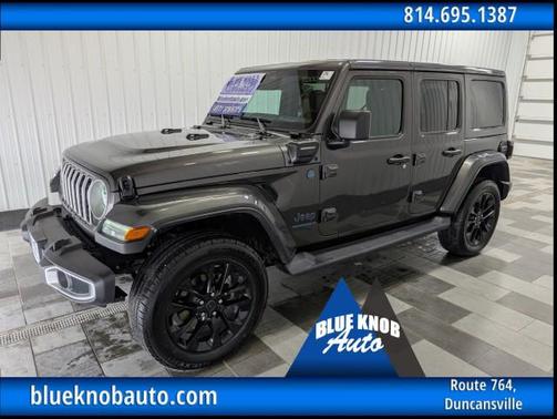 Granite Crystal Metallic Clearcoat 2025 Jeep Wrangler 4xe Sahara