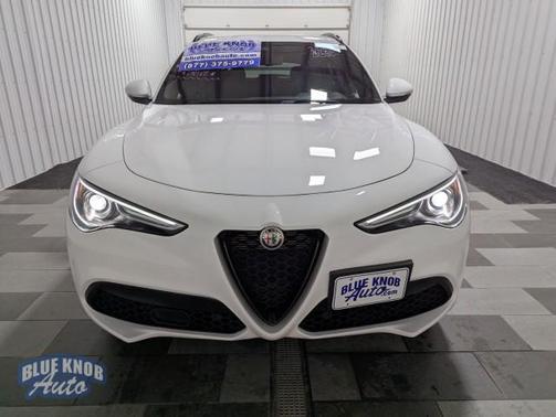 2022 Alfa Romeo Stelvio Sprint