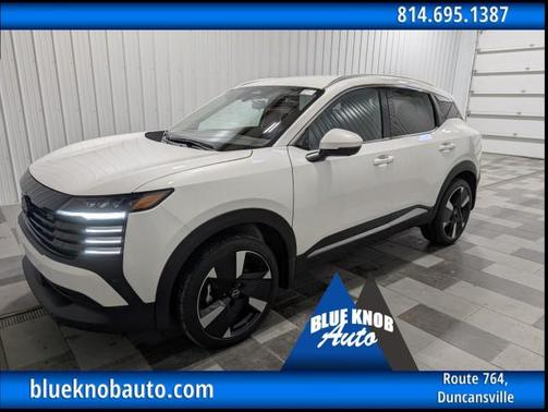 2025 Nissan Kicks SR