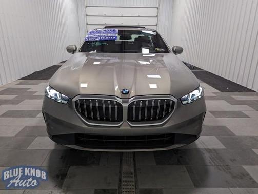 2024 BMW 530 i xDrive