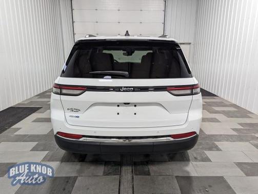 2022 Jeep Grand Cherokee 4xe Base