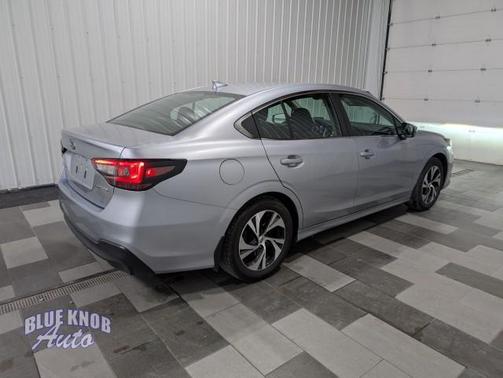 2022 Subaru Legacy Premium