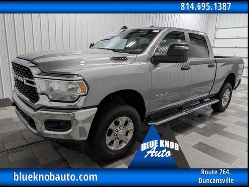 2024 RAM 2500 Big Horn Crew Cab 4x4 6'4' Box