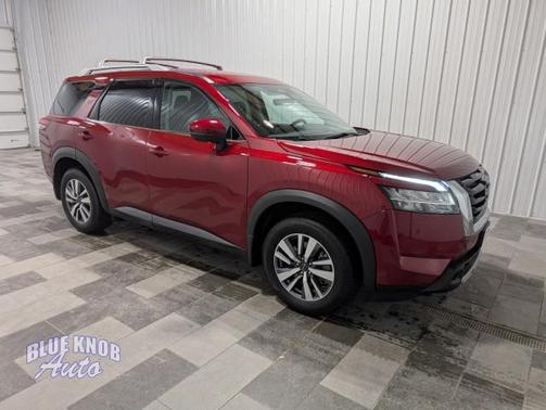 2024 Nissan Pathfinder SL 4WD
