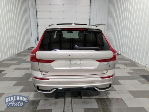 2025 Volvo XC60 B5 Plus