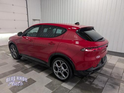 2024 Alfa Romeo Tonale Veloce EAWD