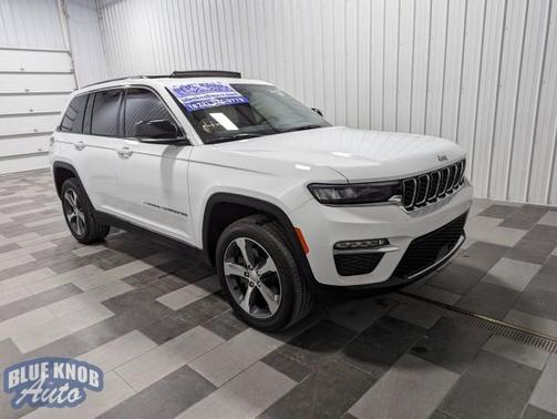 2022 Jeep Grand Cherokee 4xe Base