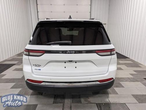 2022 Jeep Grand Cherokee 4xe Base