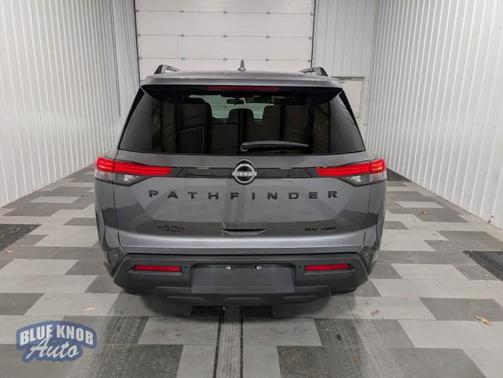 2024 Nissan Pathfinder SV 4WD