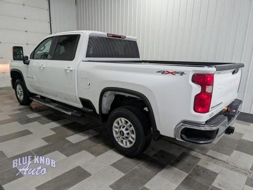 Summit White 2025 Chevrolet Silverado 2500 LT