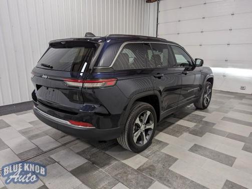 2023 Jeep Grand Cherokee 4xe Base