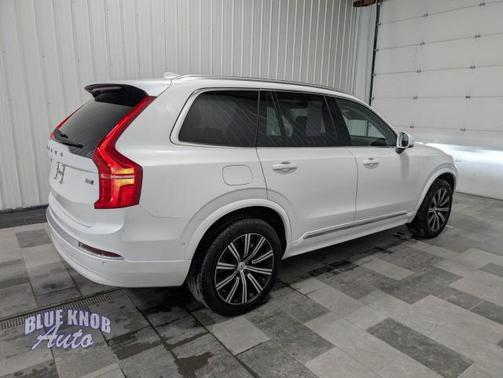 2025 Volvo XC90 B6 Plus 7-Seater