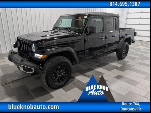 2023 Jeep Gladiator Sport S
