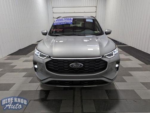 2023 Ford Escape ST-Line Elite