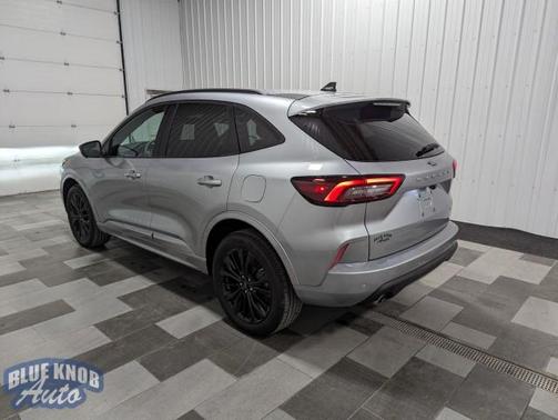 2023 Ford Escape ST-Line Elite