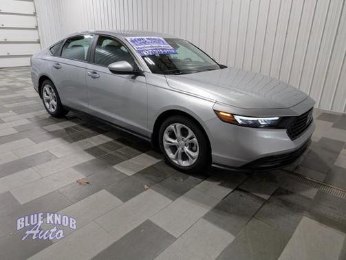 2025 Honda Accord LX 1.5T