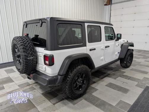 Bright White Clearcoat 2025 Jeep Wrangler 4xe Willys