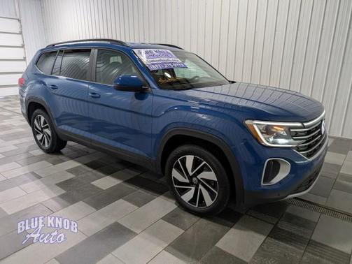 2025 Volkswagen Atlas 2.0T SE w/Technology 4MOTION