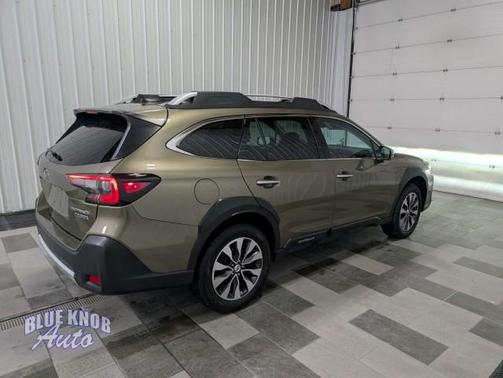 Autumn Green Metallic 2023 Subaru Outback Touring