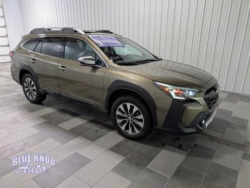 Autumn Green Metallic 2023 Subaru Outback Touring