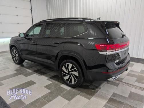 2025 Volkswagen Atlas 2.0T SE w/Technology 4MOTION