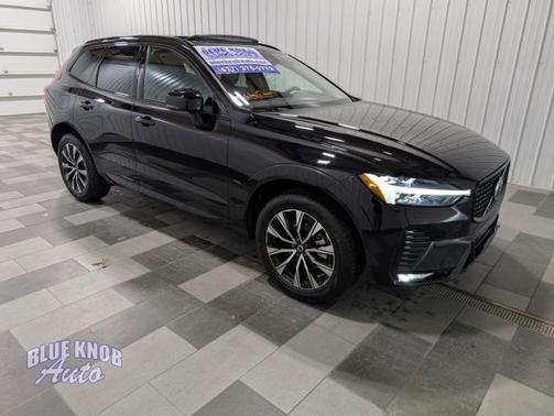 2025 Volvo XC60 B5 Core