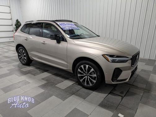 2025 Volvo XC60 B5 Plus