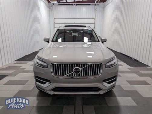 2025 Volvo XC90 B6 Plus 7-Seater