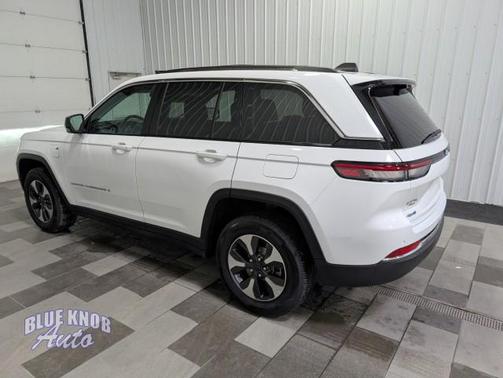 Bright White Clearcoat 2024 Jeep Grand Cherokee 4xe Base