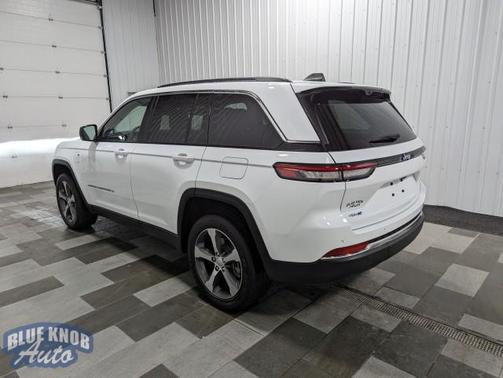 2023 Jeep Grand Cherokee 4xe Base