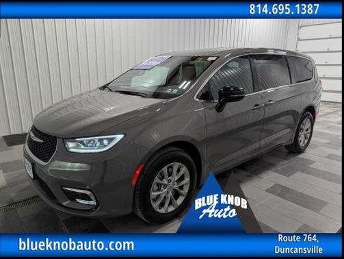 2025 Chrysler Pacifica L