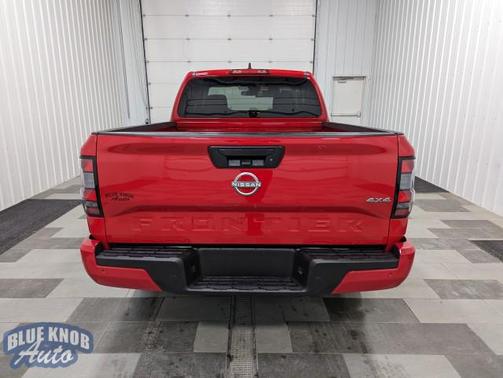 2025 Nissan Frontier SV