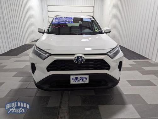 2024 Toyota RAV4 Hybrid LE