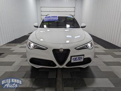 2022 Alfa Romeo Stelvio Sprint